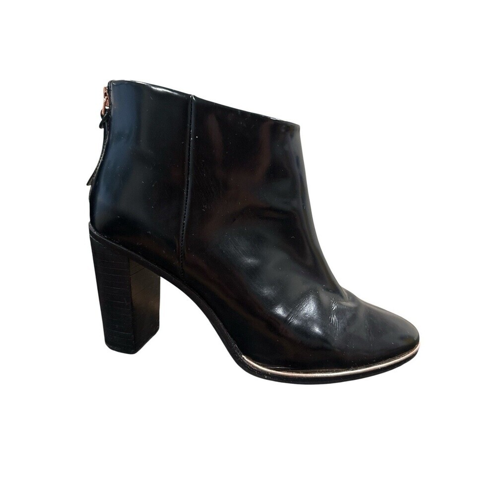 Ted Baker London Vaully Bootie Black Leather Size EU 38 US 7.5-8 Designer Boots